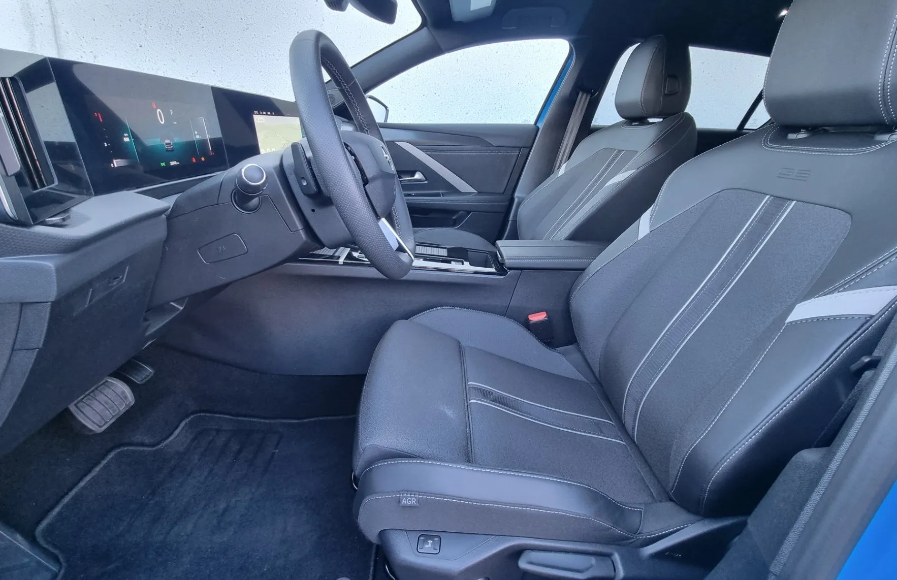 Zunanja slika - Opel Astra - 1.2 Turbo GS Avtomatik - KOT NOV - SAMO 20.790km - 12