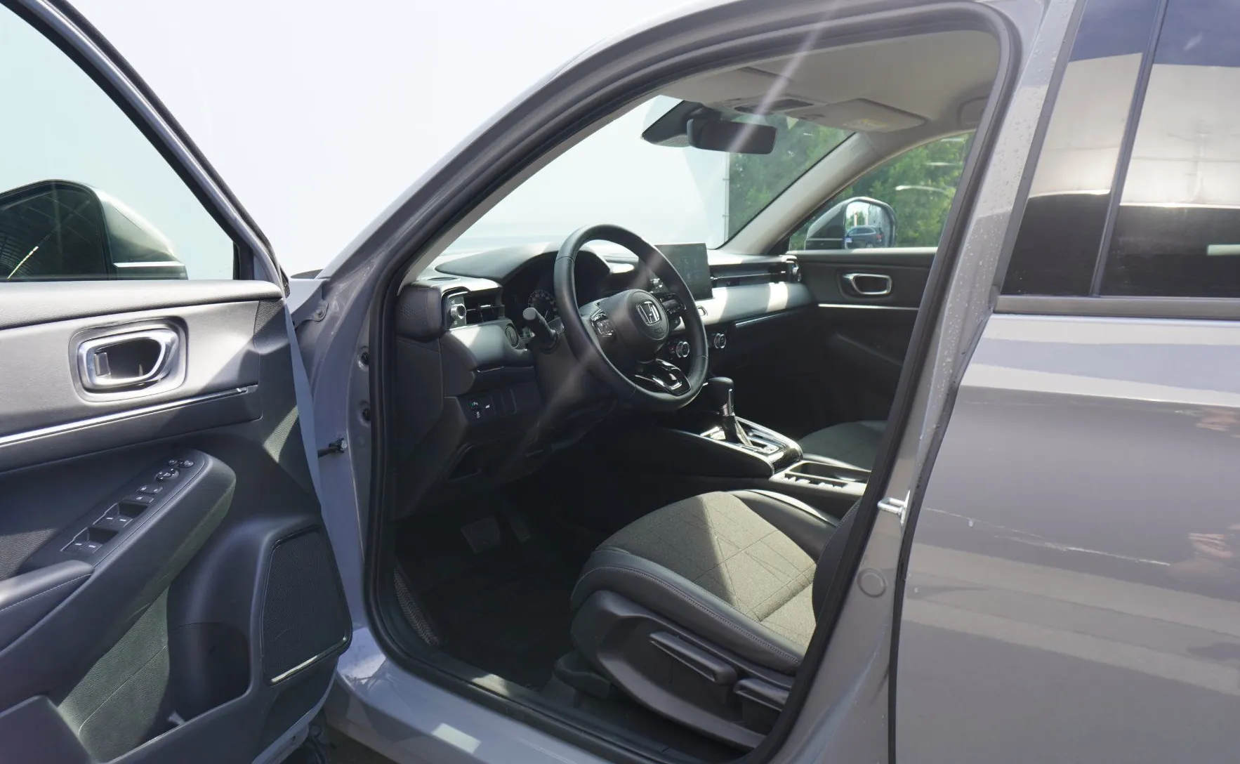 Zunanja slika - Honda HR-V - 1.5 i-MMD Hybrid Advance CVT - 6