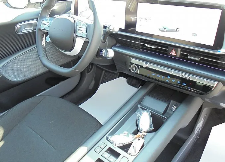 Zunanja slika - Hyundai Ioniq 6 - BEV 77KWH PREMIUM AUTO°Winter°elekt.kljuke°AKCIJA° - 11