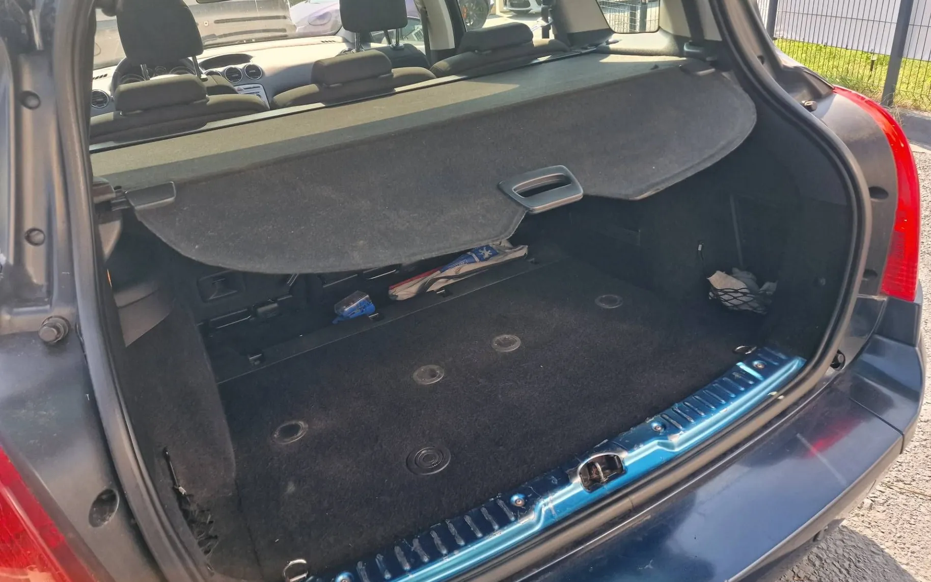 Notranja slika - Peugeot 308 - 1.6 55.000km OBROK 84X-51EUR NA KREDIT BREZ POLO - 8