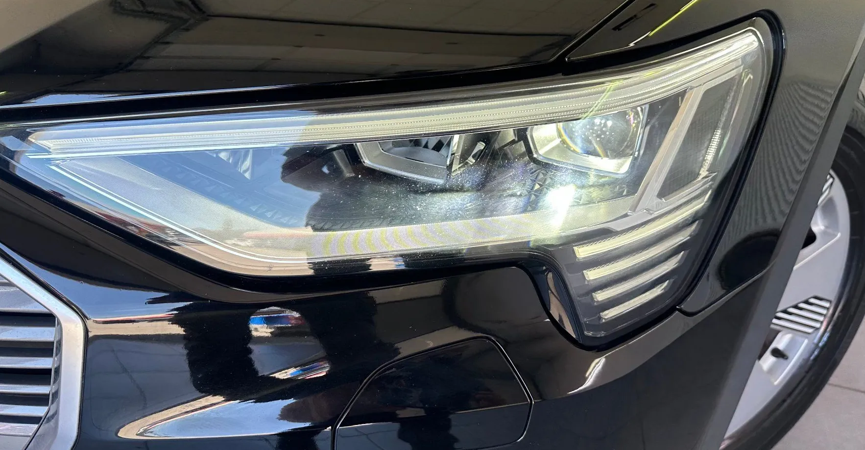 Zunanja slika - Audi e-tron - Audi  S line quattro 55.NEMŠKI+4ALU.KAMERA.K - 17