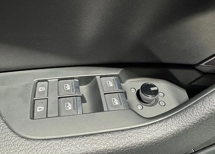 Zunanja slika - Audi A6 - Avant 40 TDI S tronic design 150kW -LED - NAVI - ODLIČEN - 18