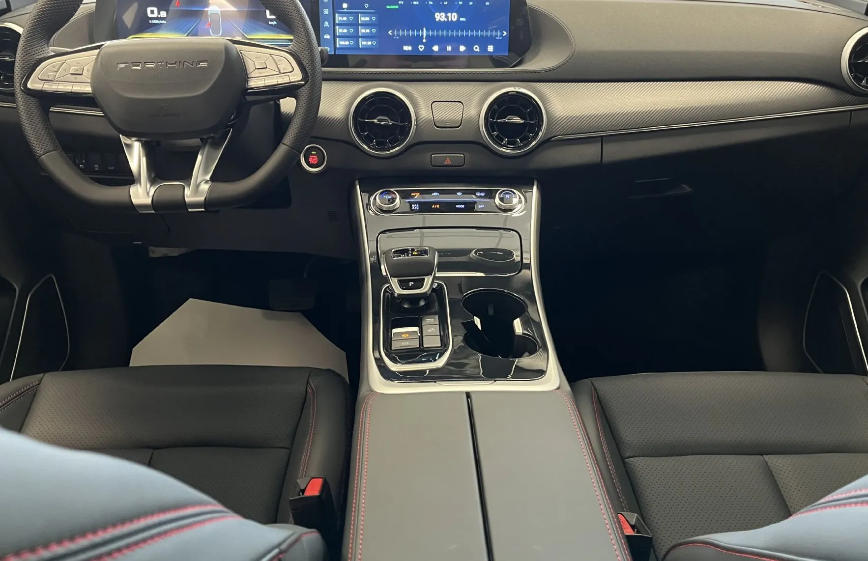 Zunanja slika - Forthing Forthing T5 EVO - T5 Evo 1.5 T-GDI LUXURY - NA ZALOGI - my 2025 - - 7