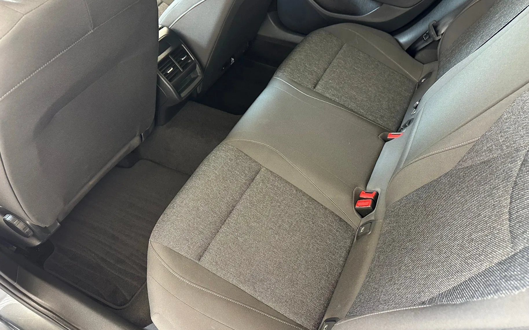Zunanja slika - Škoda Superb - 1.5 TSI mHEV Essence DSG.LED.NAVI.GRE.SED.ACC.AUT - 2