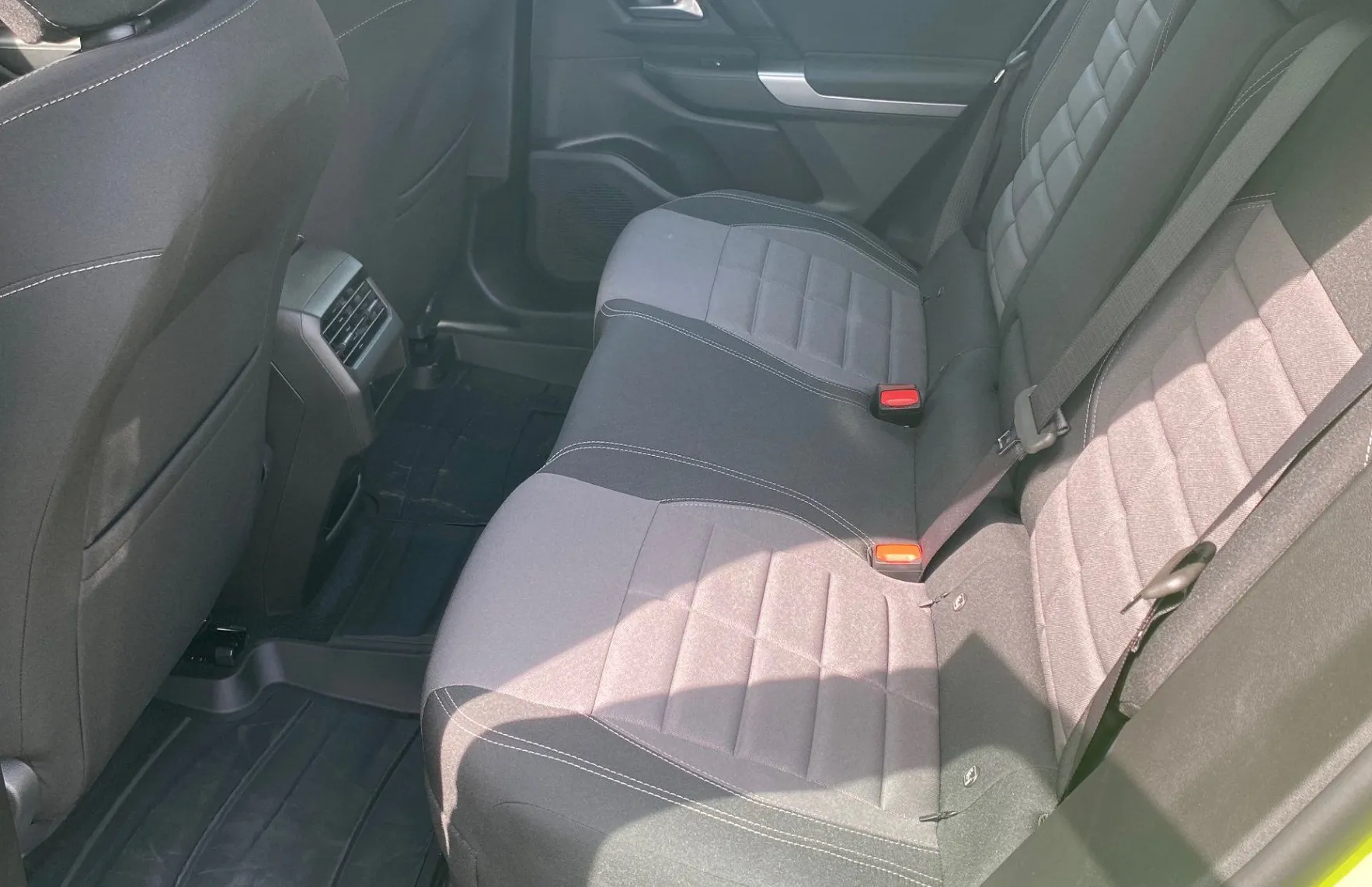 Zunanja slika - Jeep Compass - 1.2 e-Hybrid 145 Altitude DCT - 6