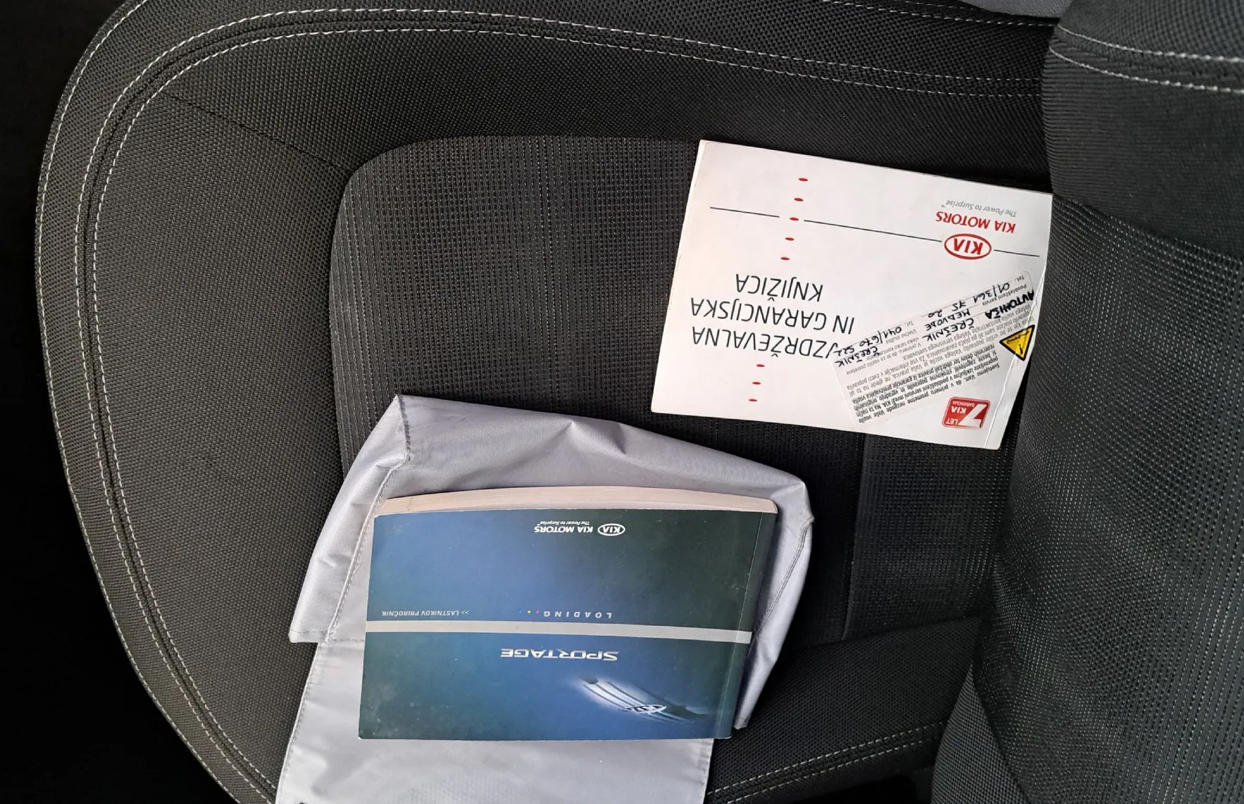 Zunanja slika - KIA Sportage - 2.0 bencinski 120kW Urban-HITRI KREDIT-ODLIČEN- - 18