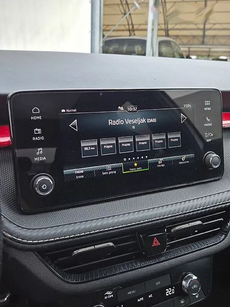 Zunanja slika - Škoda Fabia - 1.5 TSI ACT Monte Carlo DSG-KAMERA-LED-1.LASTNIK - 15