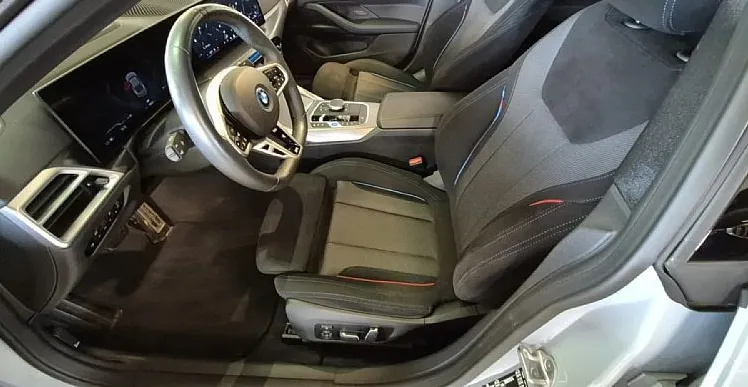 Zunanja slika - BMW i4 - xDrive40 - 11