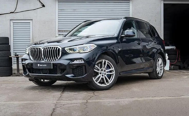 Zunanja slika - BMW X5 - serija : xDrive30d M Sport ACC Pano LED Memory Kljuka - 1