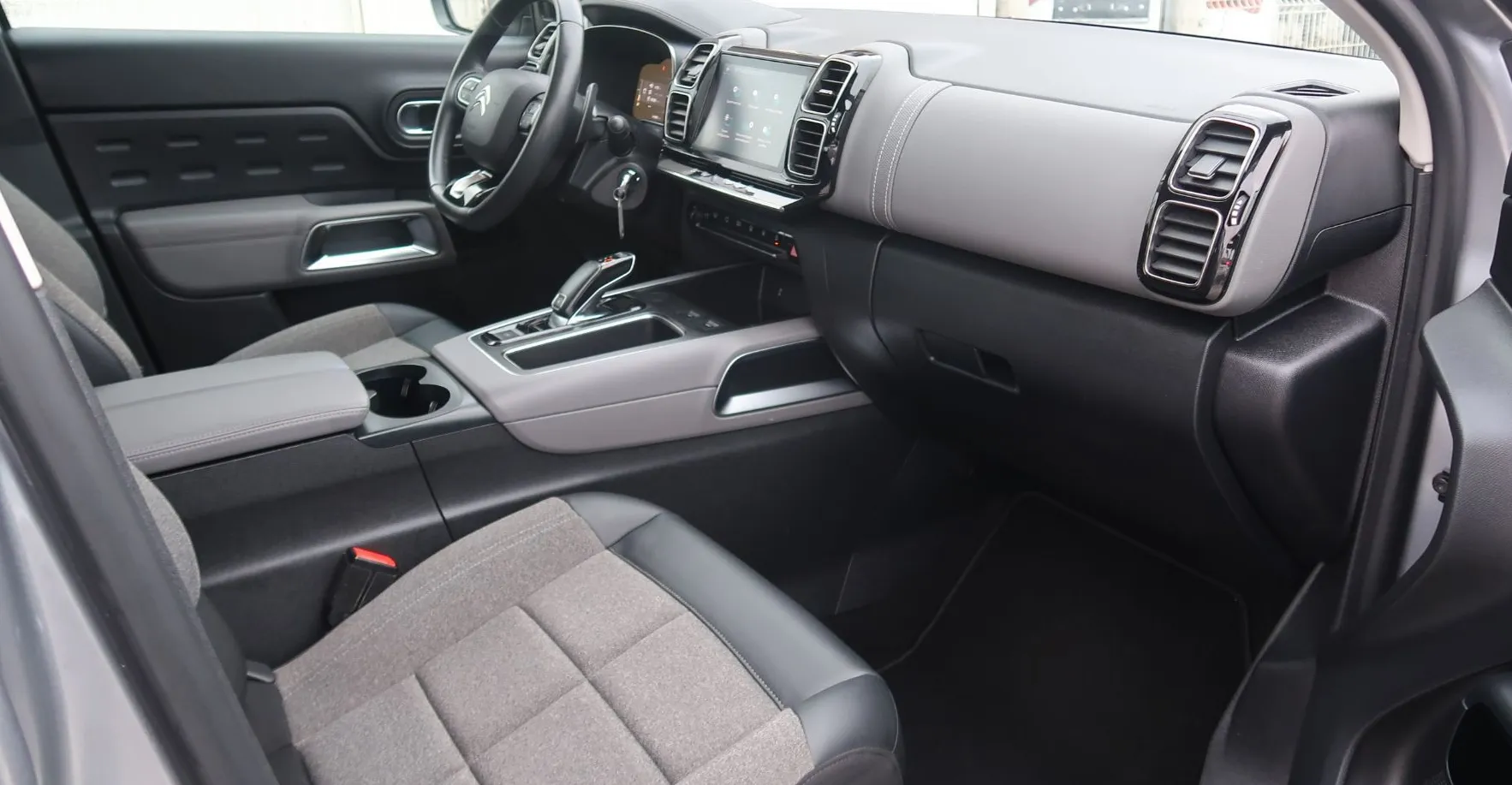 Zunanja slika - Citroën C5 Aircross - BUSINESS BlueHDi 130 EAT8-NAVI-ALU-PDC-VIRTUAL-LED - 14