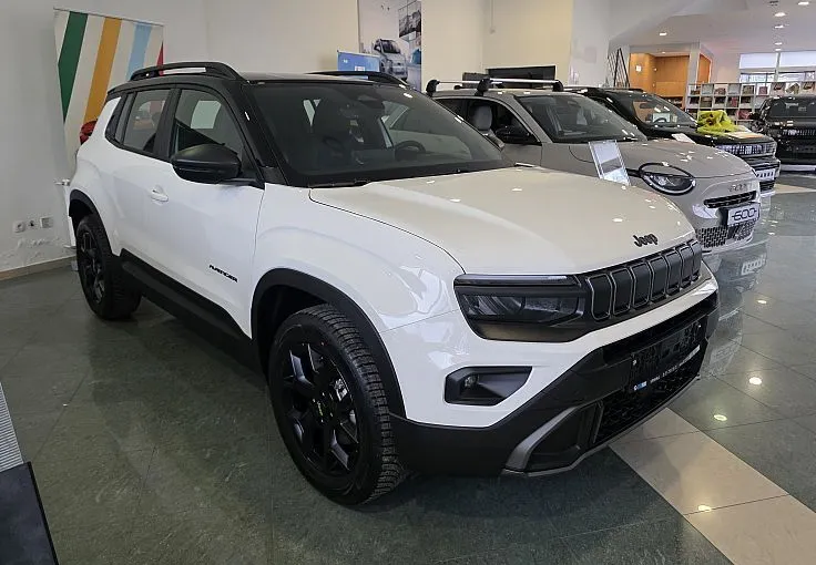 Zunanja slika - Jeep Avenger - Upland 1.2 E-DCT6 MHEV 136 4x4 - 2