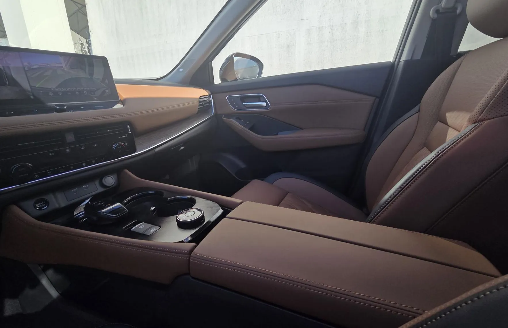 Zunanja slika - Nissan X-Trail - Nissan  Tekna+ e-POWER 213 4WD e-4orce - 14