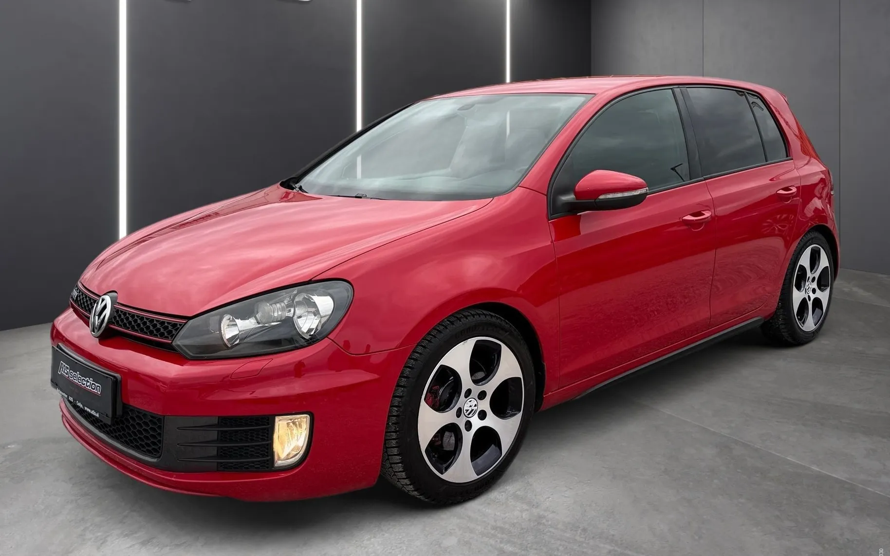 Zunanja slika - Volkswagen Golf - 2.0 TSI GTI 155  210 ... - 1