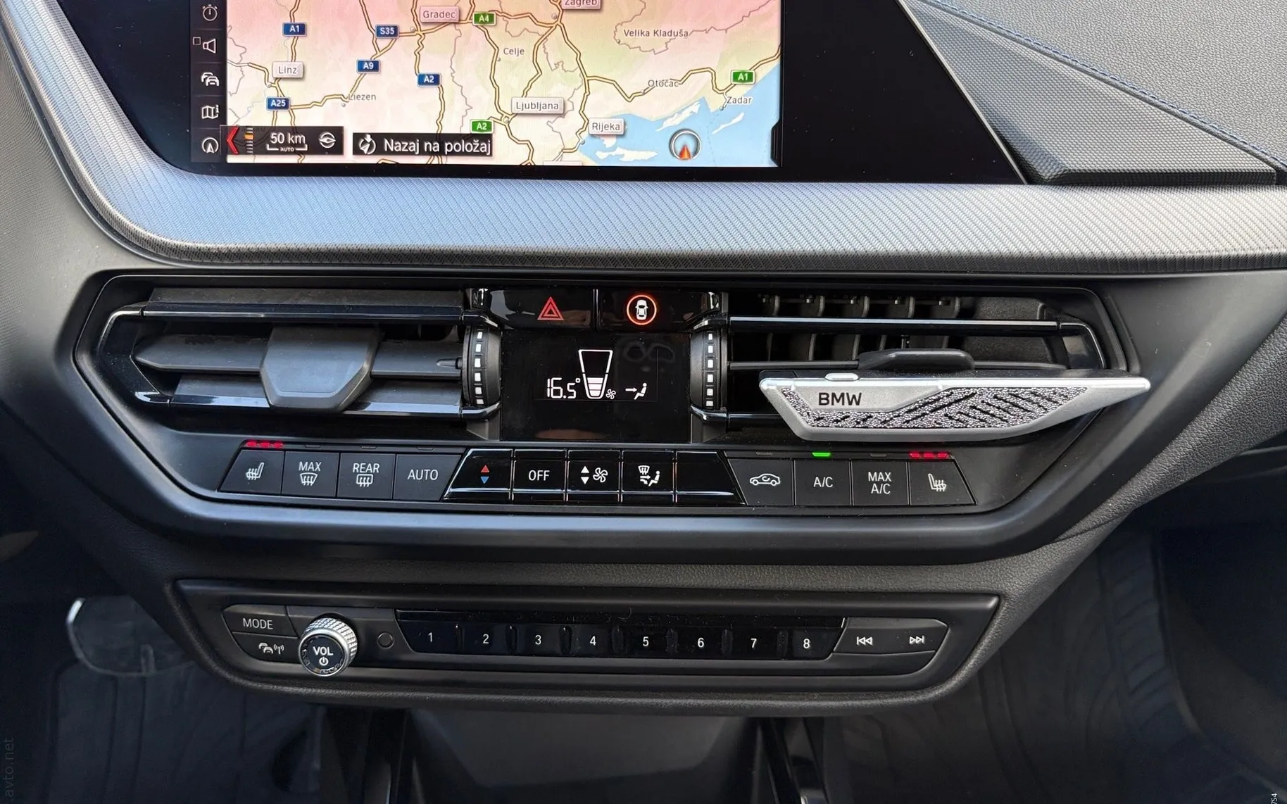 Notranja slika - BMW serija 1: - 118i M Sport Aut.-SLO-LED-Kamera PDC-Navi-Carplay. - 11