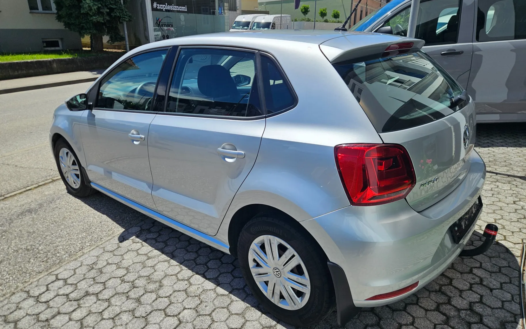 Zunanja slika - VW Polo - 1.2 TSI Trendline - 4