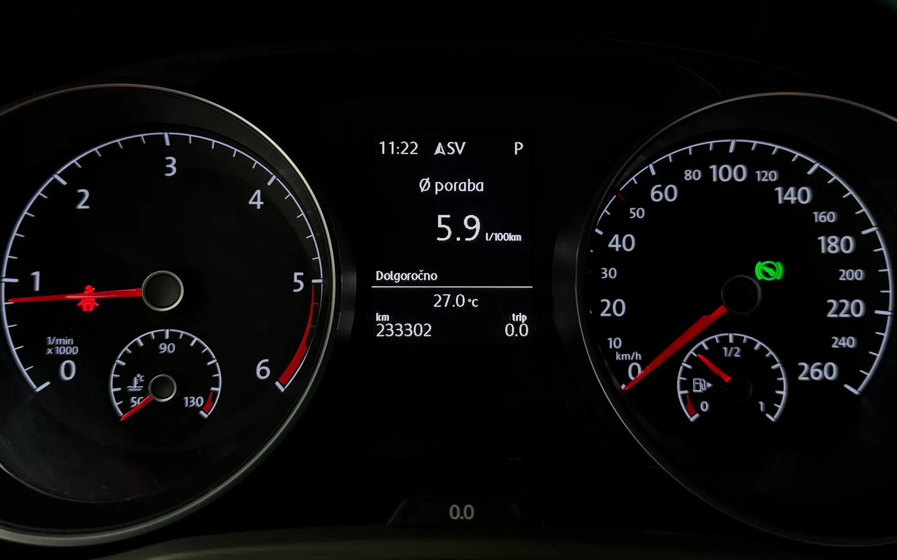 Zunanja slika - Volkswagen Touran - 2.0 TDI DSG Family 150KM - 11