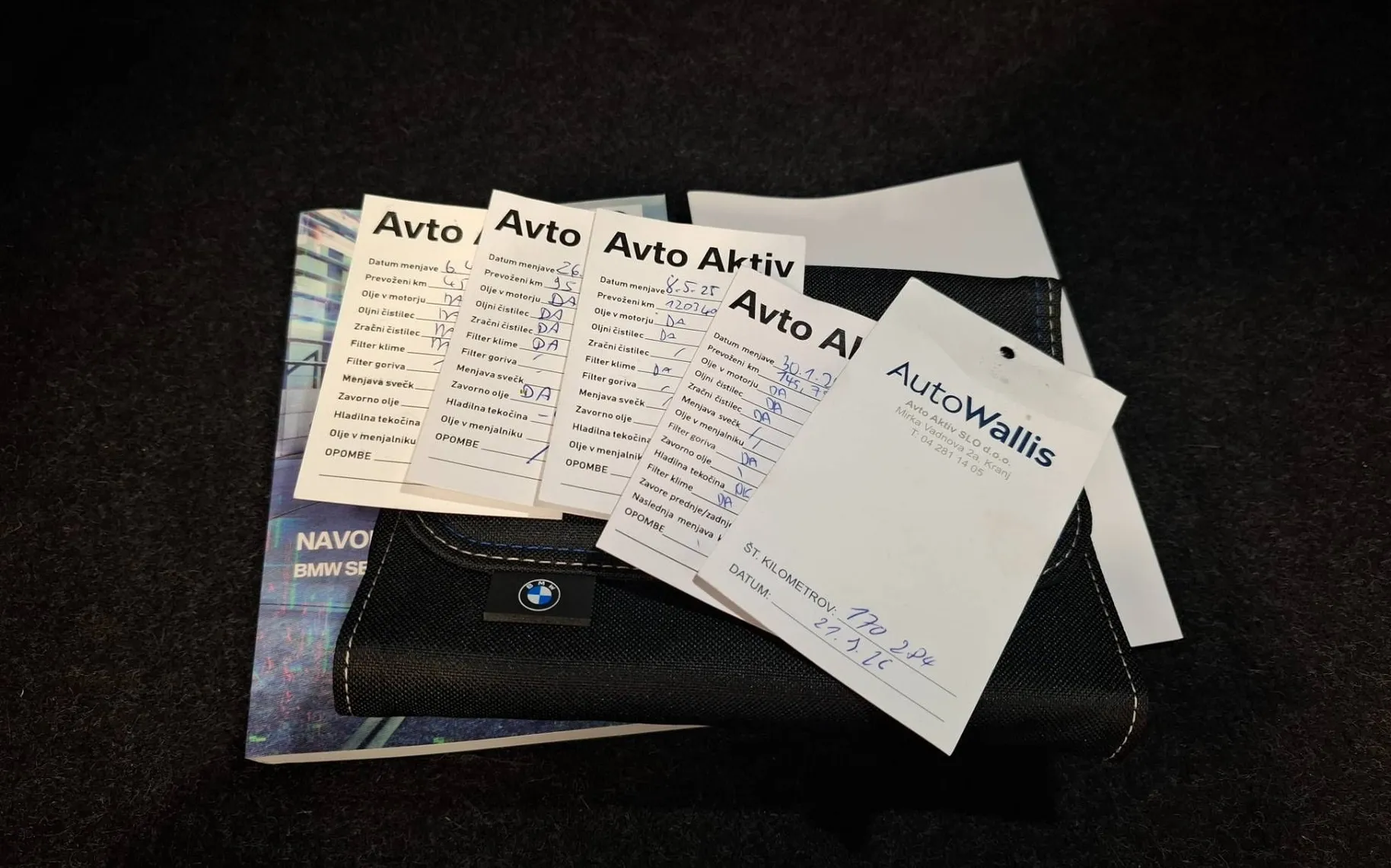 Notranja slika - BMW serija 3: - 318d AVT.-1LAST.-SLO-VIRTUAL-AMBIENT-FUL LED-NAVI- - 10