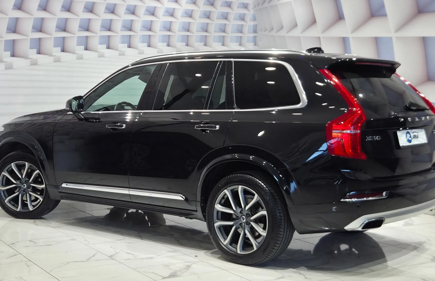 Zunanja slika - Volvo XC90 - D5 AWD Inscription -AVTOPILOT-KEYLESS-KAM360-KLJUK - 8