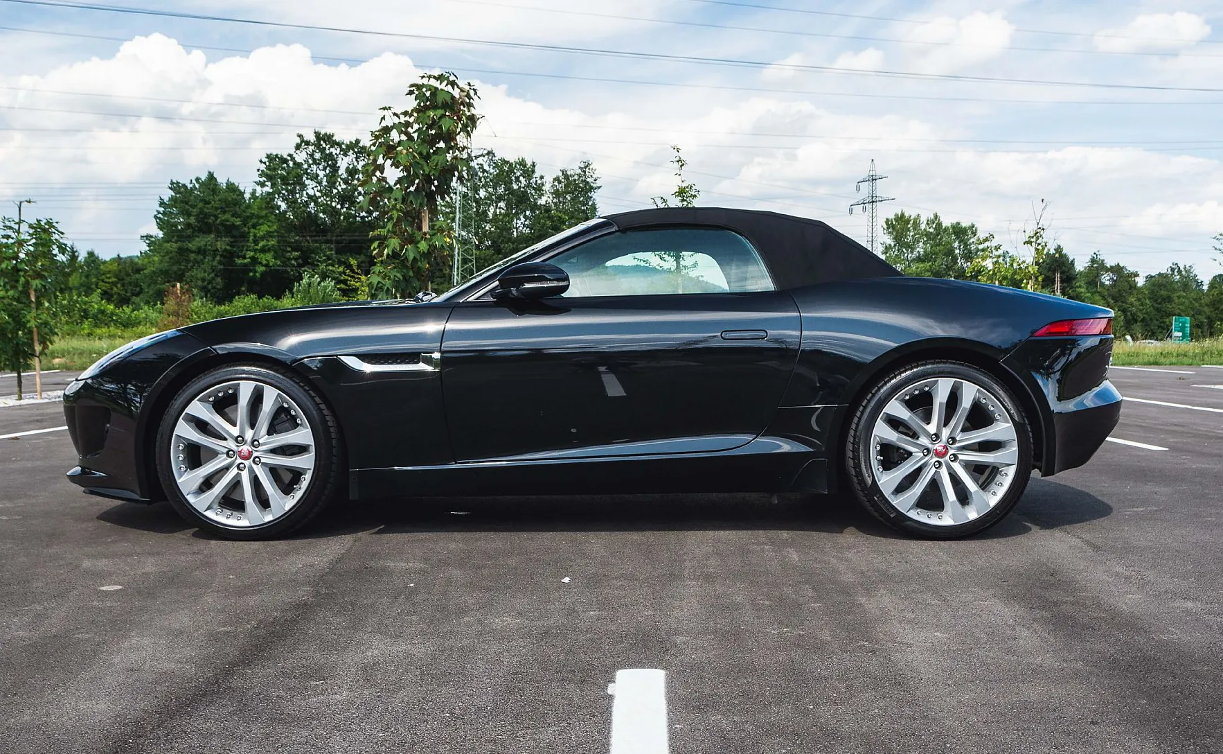 Zunanja slika - Jaguar F-Type - S Convertible Cabrio 3.0  V6 NEPOZABNO DOŽIVETJE - 7