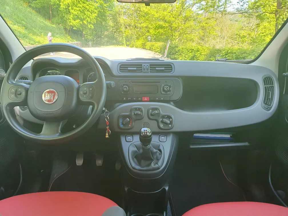 Notranja slika - Fiat Panda - 4x4 1,3 Multijet Rock - 13