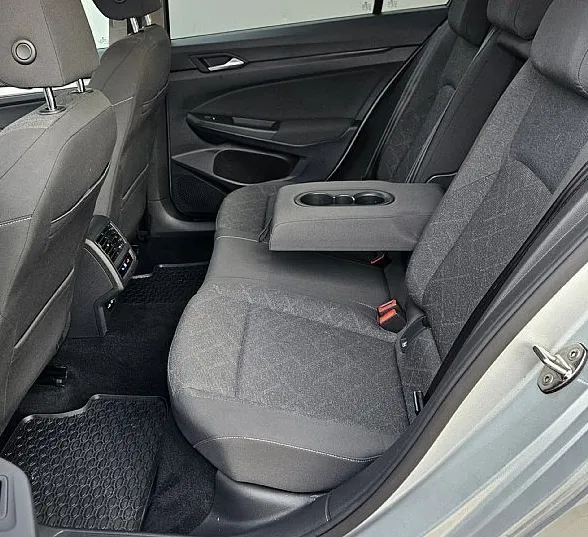 Zunanja slika - VW Golf - Variant 2.0 TDI Style avt. 110  150 +ACC+LED+KAMERA+PRIKLO - 10