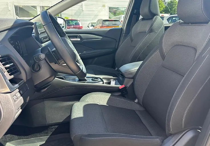 Zunanja slika - Nissan Qashqai - 1.3 DIG-T MHEV N-Connecta X-Tronic - 9