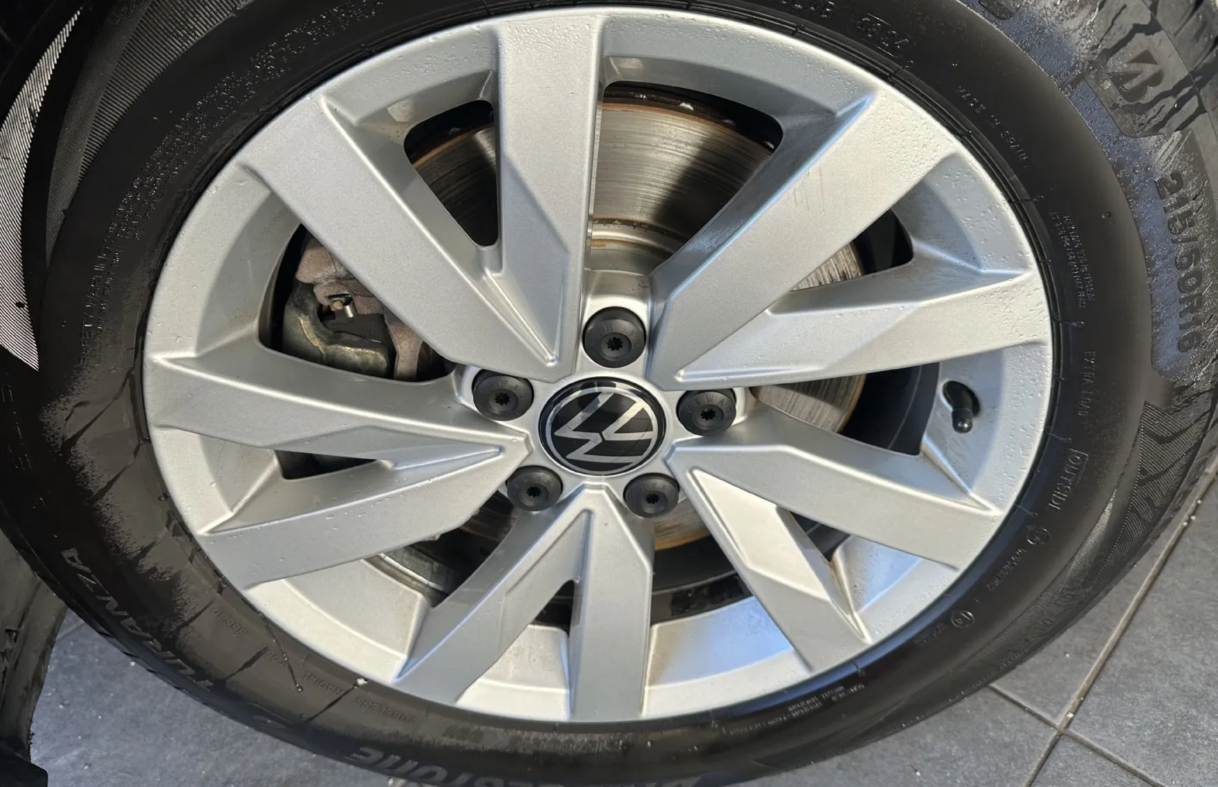 Zunanja slika - Volkswagen Passat - 2.0 TDI 110kW.LED.LIMUZINA.SAMO 120.000 KM - 19
