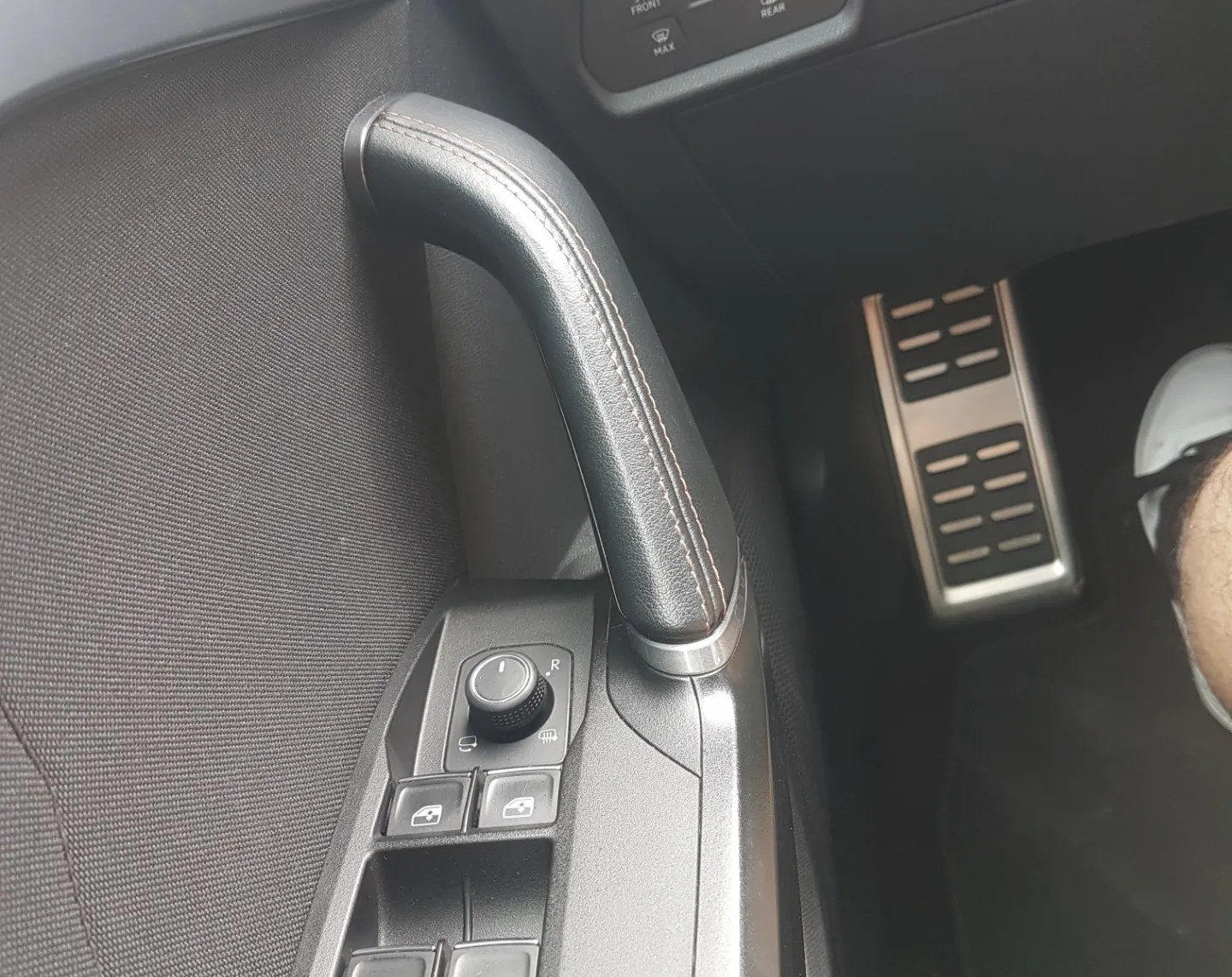 Zunanja slika - Cupra Leon - SP E-HYBRID 180 1.4 TSI AUT. - 18