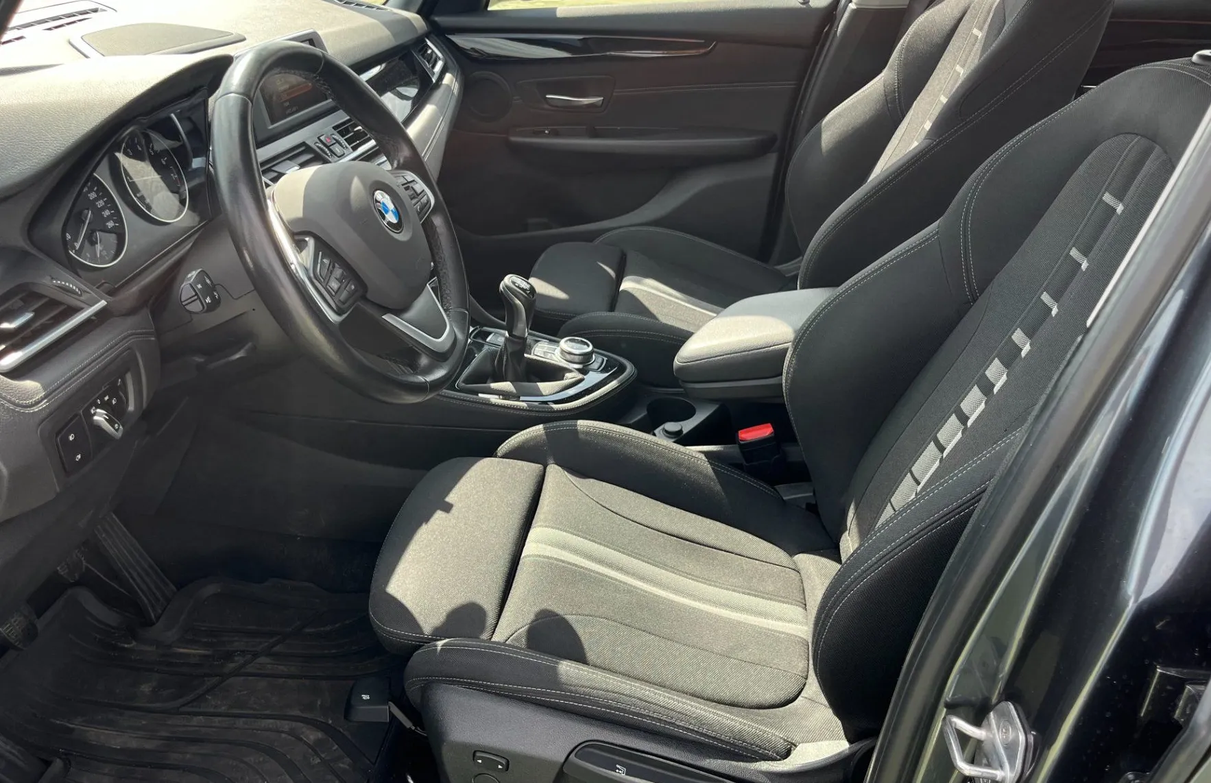 Zunanja slika - BMW Serija 2 - Gran Tourer: 218i Gran Tourer Sport Line LED.NAVI.2X PDC - 11