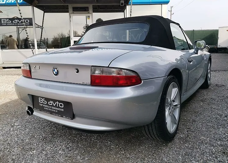 Zunanja slika - BMW Z3 - 1.9 ROADSTER USNJE LE 147.000 km - 7