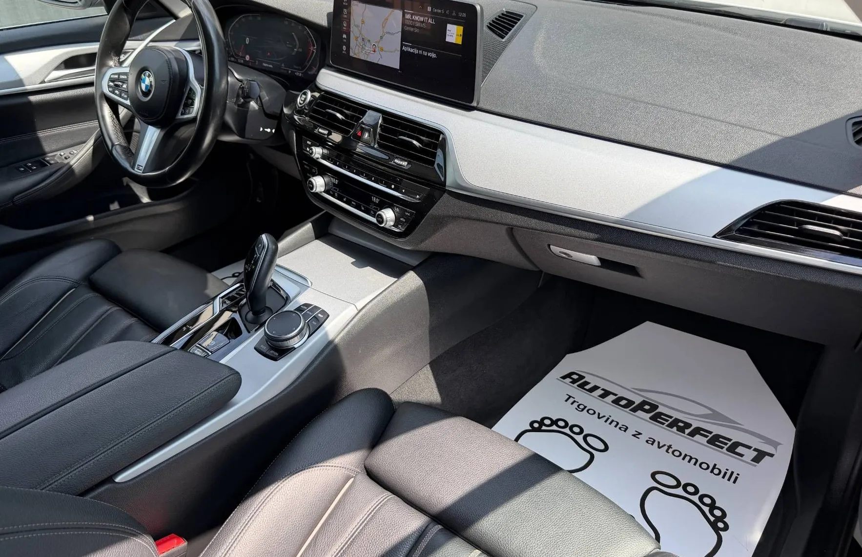 Zunanja slika - BMW Serija 5 - Touring: 520d Touring Avt. | KLJUKA | KAM | VIRTUAL | AM - 11