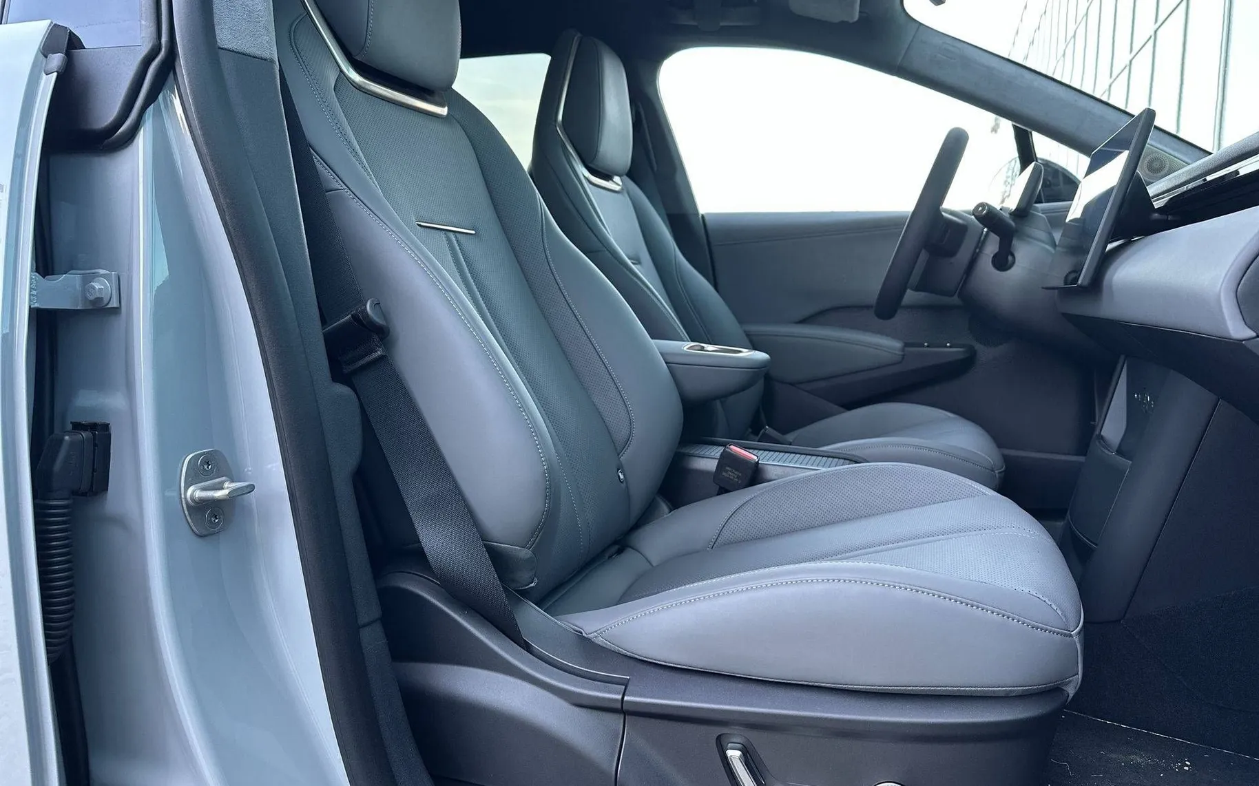 Notranja slika - Zeekr X - Privilege AWD... - 19