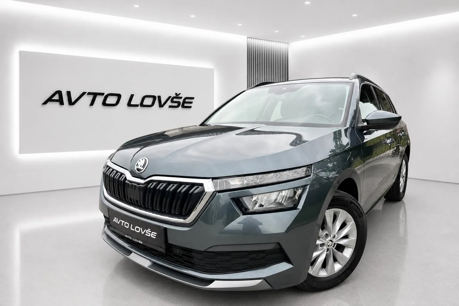 Zunanja slika - Škoda Kamiq - 1.6 TDI Ambition 1.LASTNICA-LED-NAVI-ODLIČNA - 1
