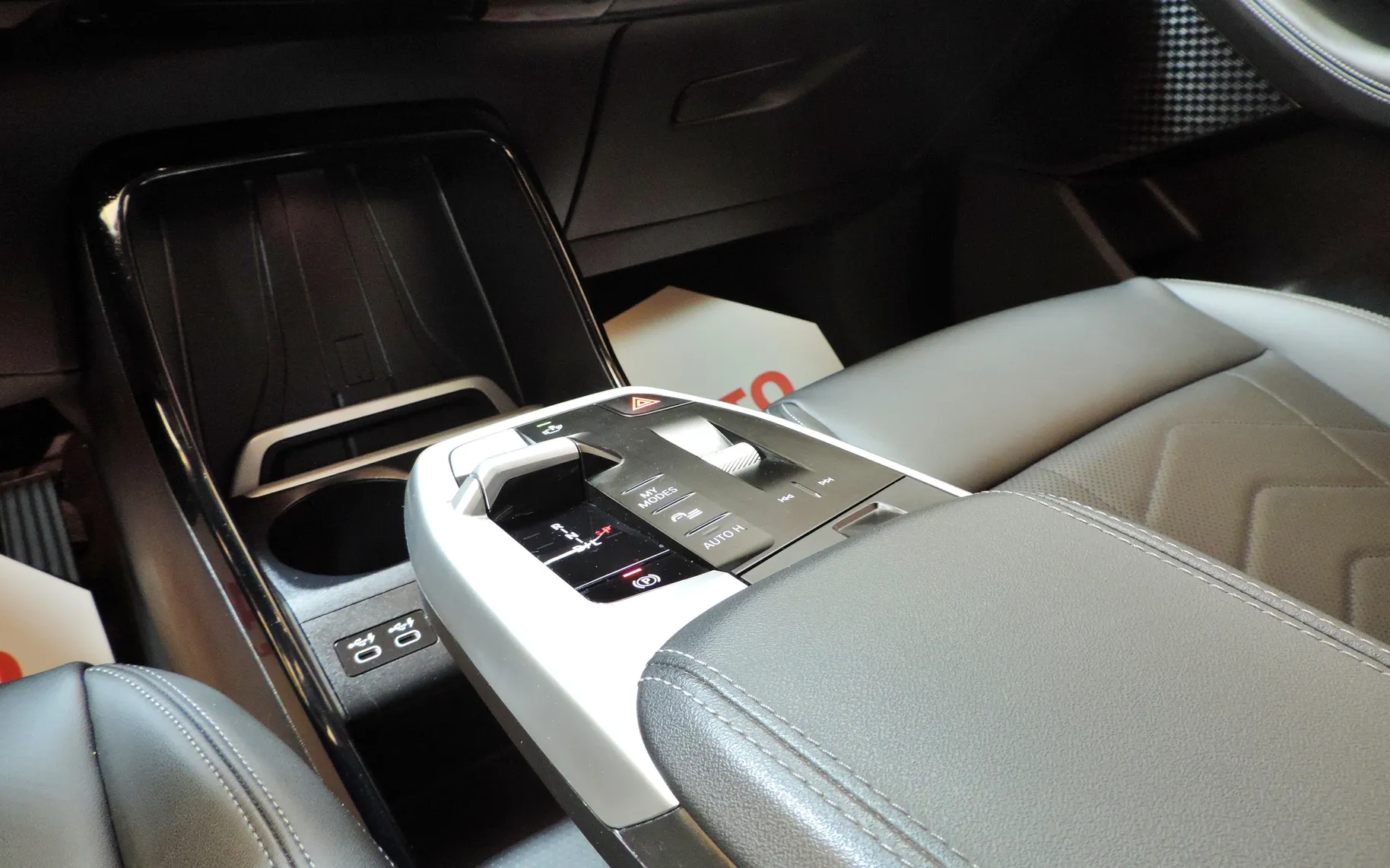 Zunanja slika - BMW Serija 2 - 220i Active Tourer Luxury Line Avt. - 19