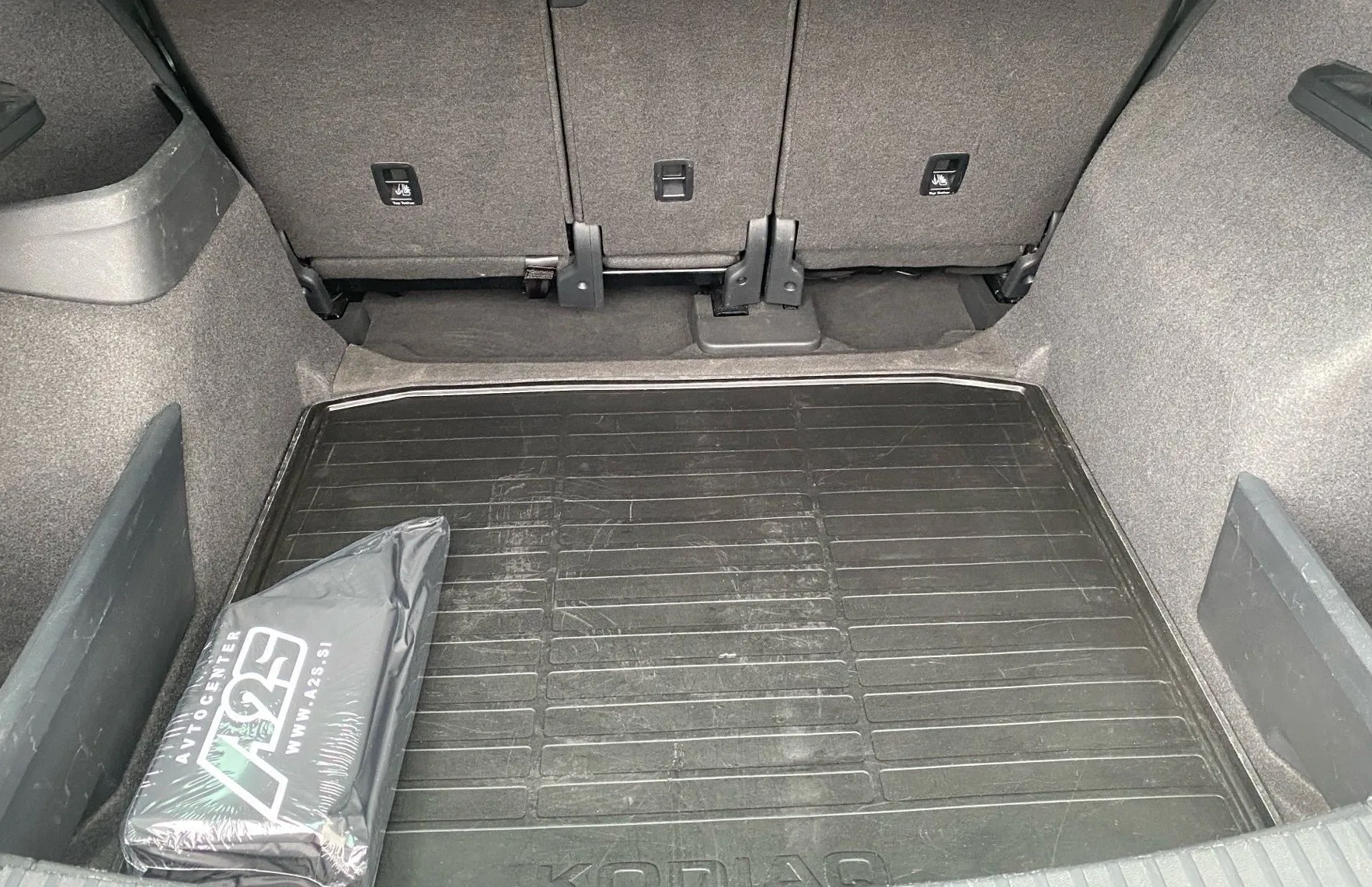 Zunanja slika - Škoda Kodiaq - Sportline 2.0 TDI 110kW 4X4 DSG - 12