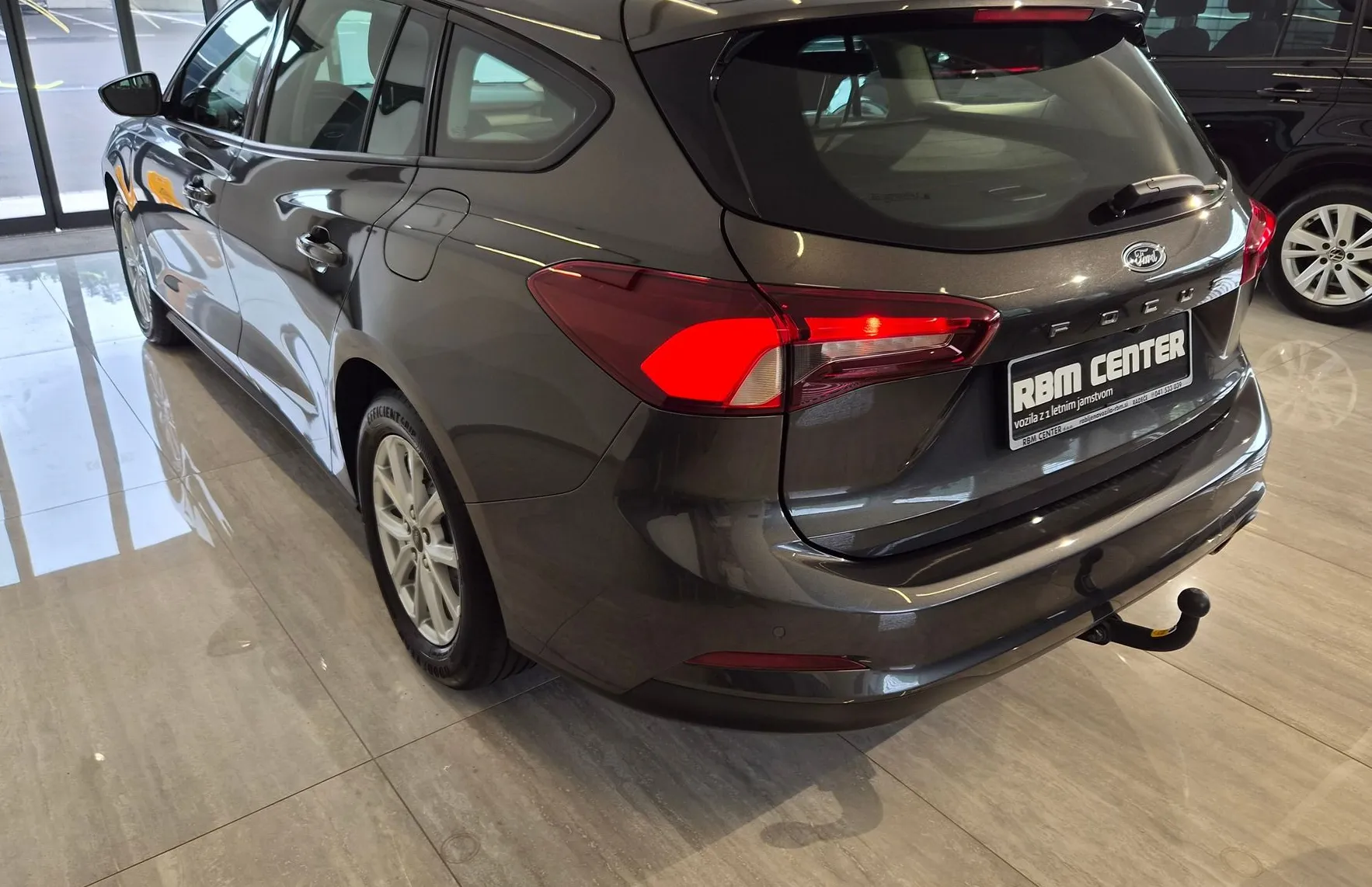 Zunanja slika - Ford Focus - Karavan 1.5 EcoBlue DAB|LED|NAVI|KLJUKA|KAMERA - 4