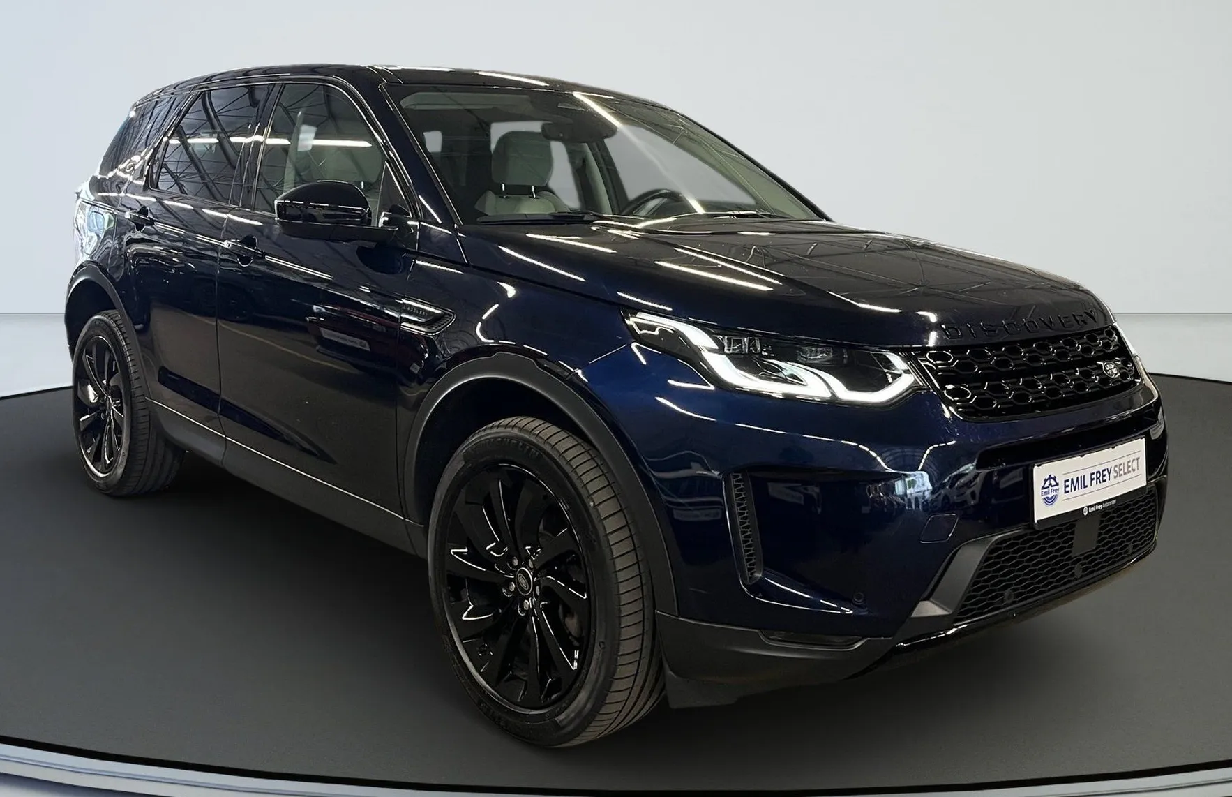 Zunanja slika - Land Rover Discovery - 2.0 MHEV AWD AUT. - 2