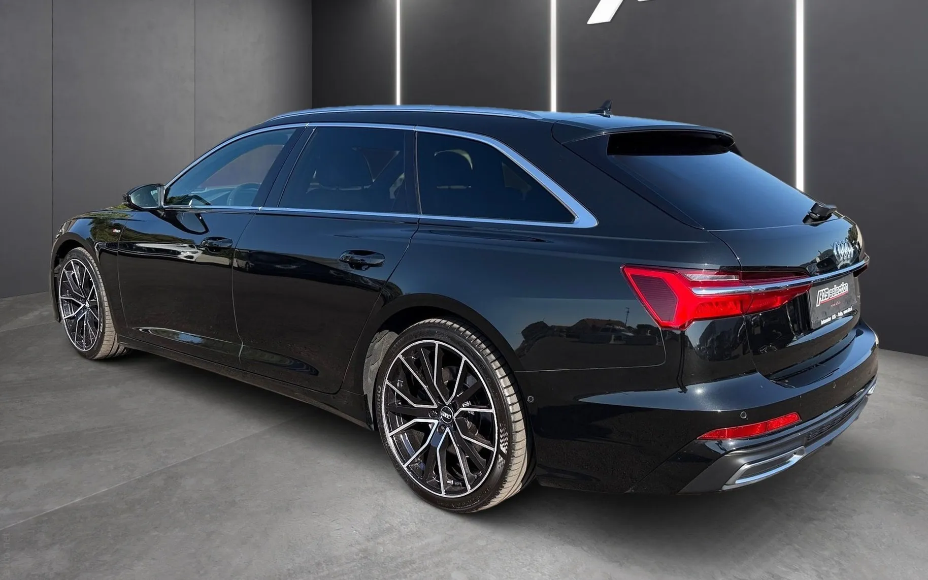 Zunanja slika - Audi A6 Avant - 50 TDI quattro S-Line Tiptronic-20 COL-Keyless-ACC - 4