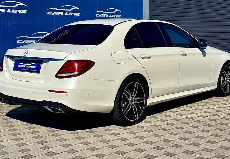 Zunanja slika - Mercedes-Benz E-Razred - E 220 d | AMG Line | Navi | PARKTRO. | DISTRO. | - 4