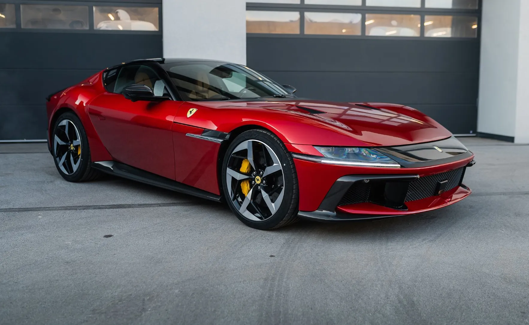 Zunanja slika - Ferrari 12cilindri Spider - 12 Cilindri VSA OPREMA - IMAMO GA - BO VAŠ? - 3