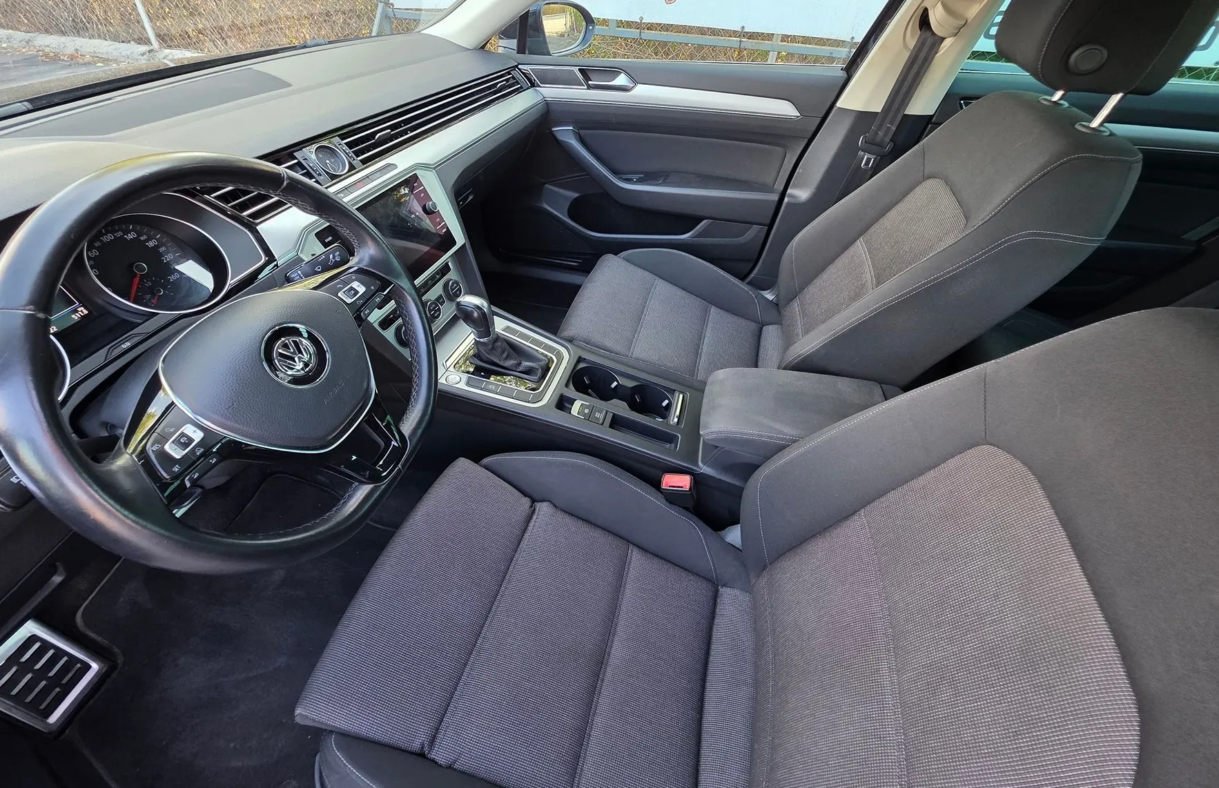 Zunanja slika - Volkswagen Passat - 2.0 TDI BMT HIGHLINE DSG LED-NAVI-KAMERA-GRETJE SŽ - 10