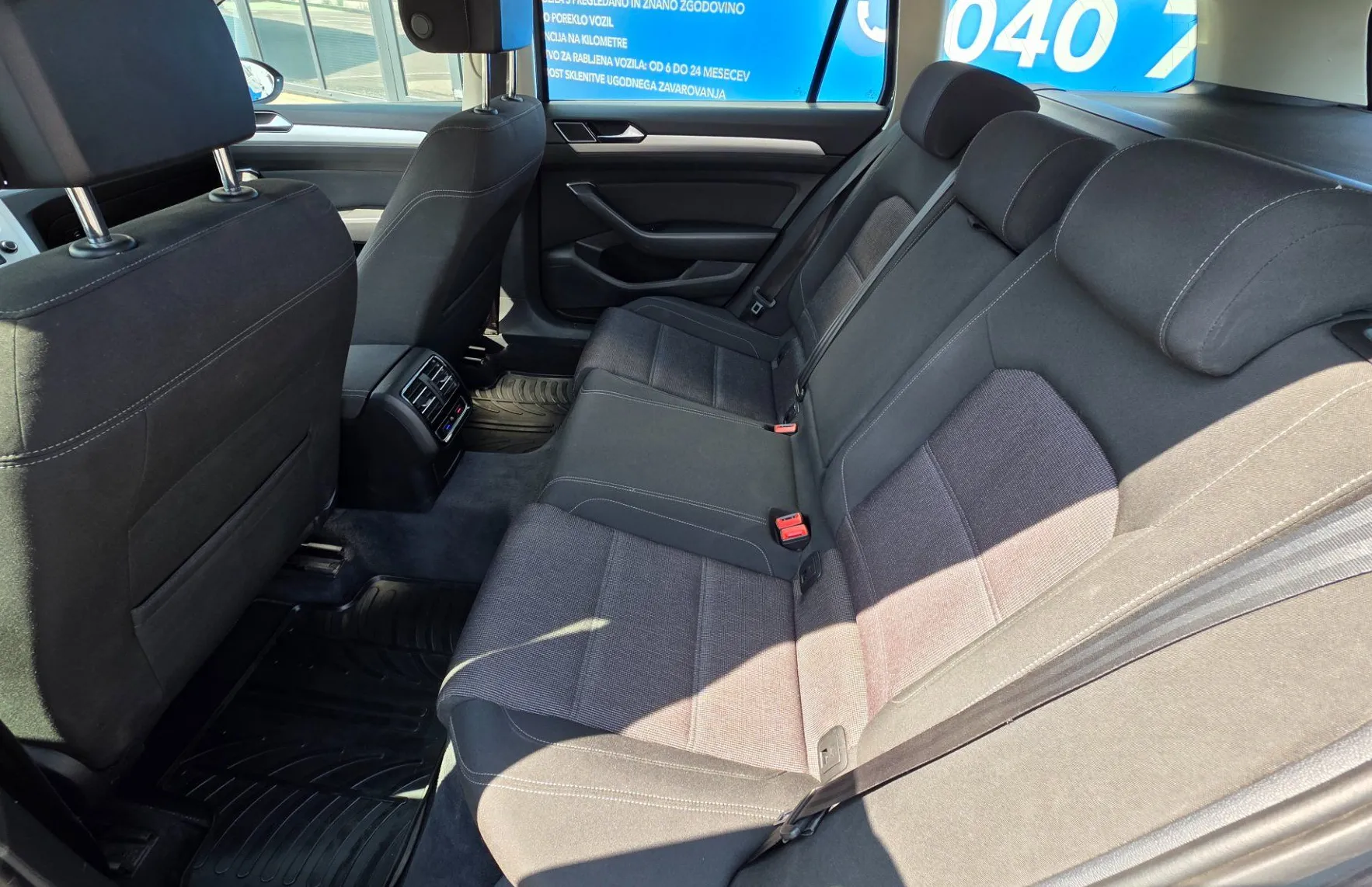 Zunanja slika - Volkswagen Passat - Variant 4motion 2.0 TDI BMT Comfortline - 12