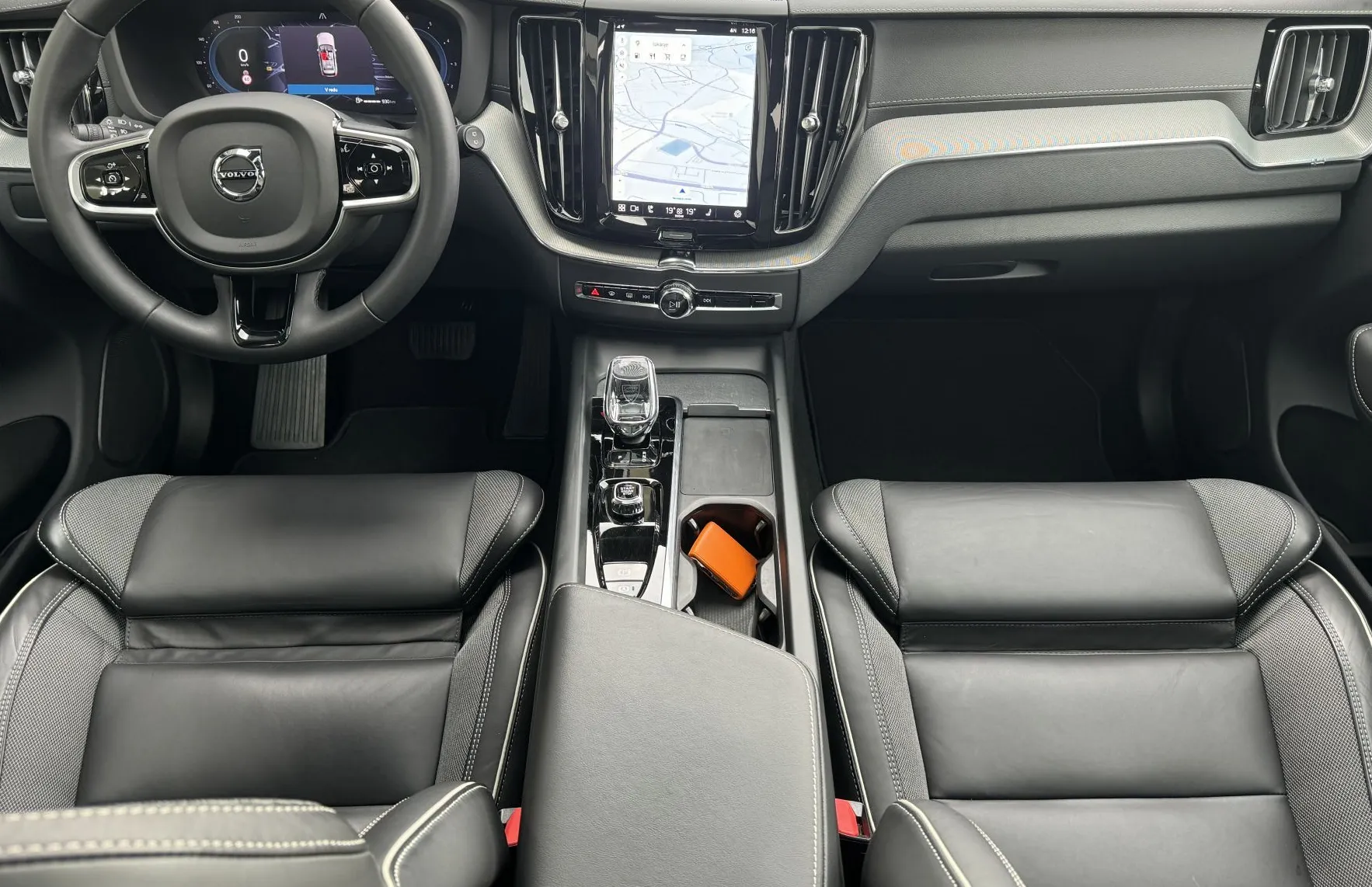 Zunanja slika - Volvo XC60 - ORIGINAL ULTIMATE-KRISTAL-BOWERS WILKINS-PANO-21 - 14