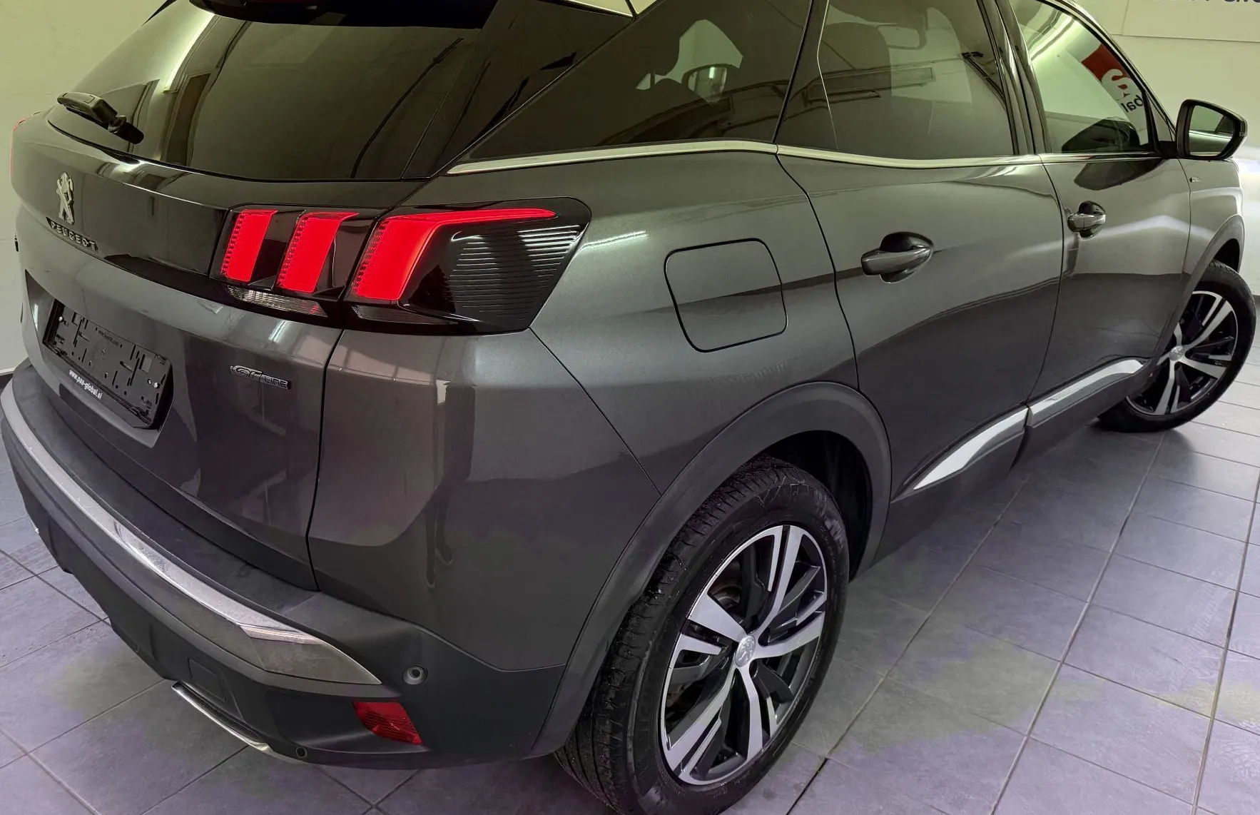 Zunanja slika - Peugeot 3008 - 1.6 THP 180 S S EAT8 GT Line.KAMERA.LED.NAVI.USNJE - 6