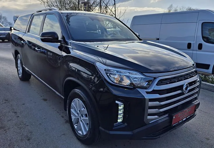 Zunanja slika - KG Mobility Musso - Grand 2.2 XDi AT 4WD VENTURE HARDTOP VLEČNA KLJUKA - 3