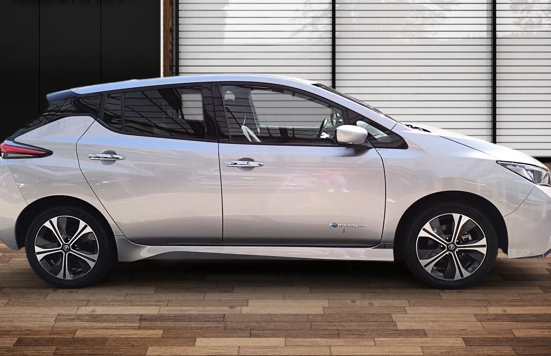 Zunanja slika - Nissan Leaf - Elektro 62 kWh SLO -1.LASTNIK- ZDRAVJE BATE. 88.3 - 3
