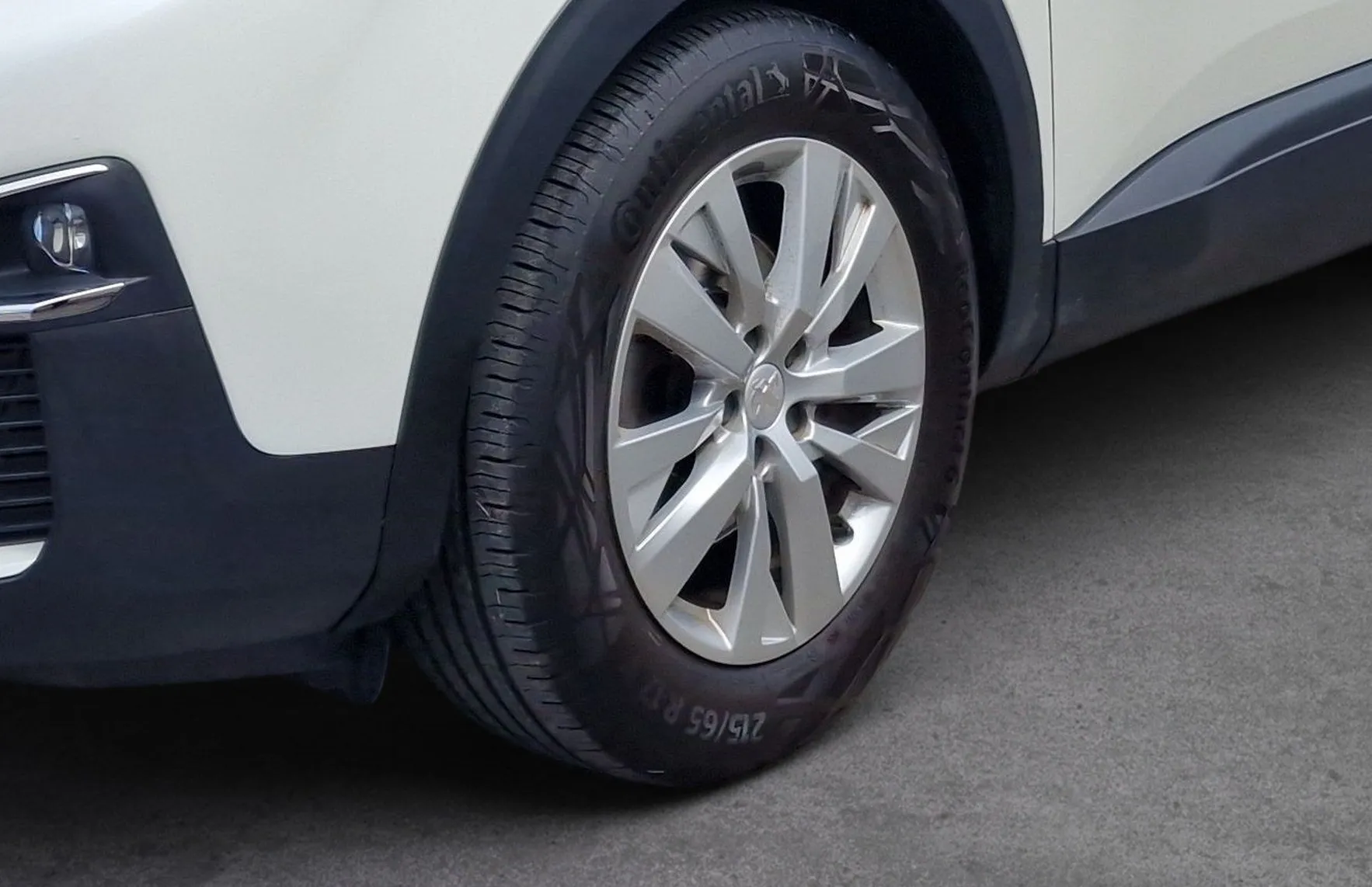 Zunanja slika - Peugeot 3008 - 1.6 HDI - 6