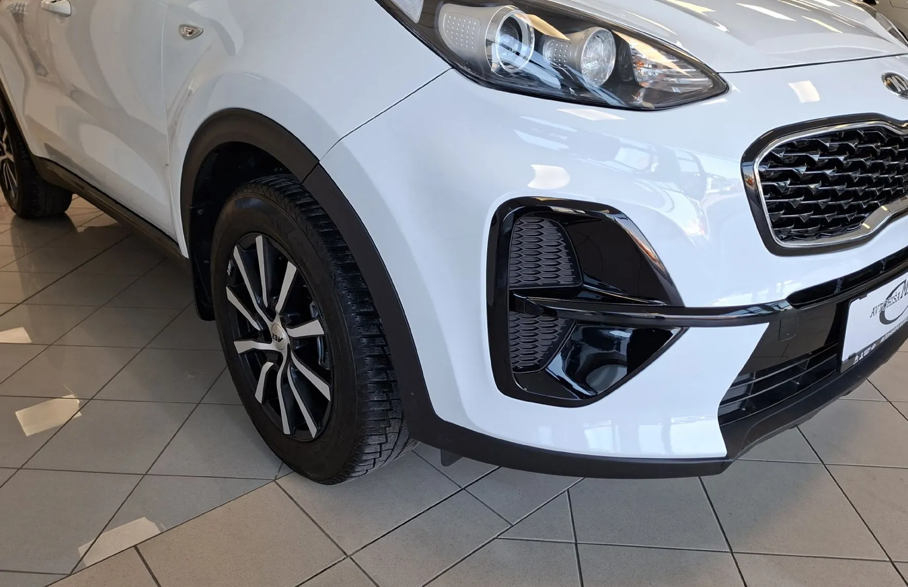 Zunanja slika - KIA Sportage - 1.6 CRDi 100kW AWD EX Fresh ISG. M T- - 17