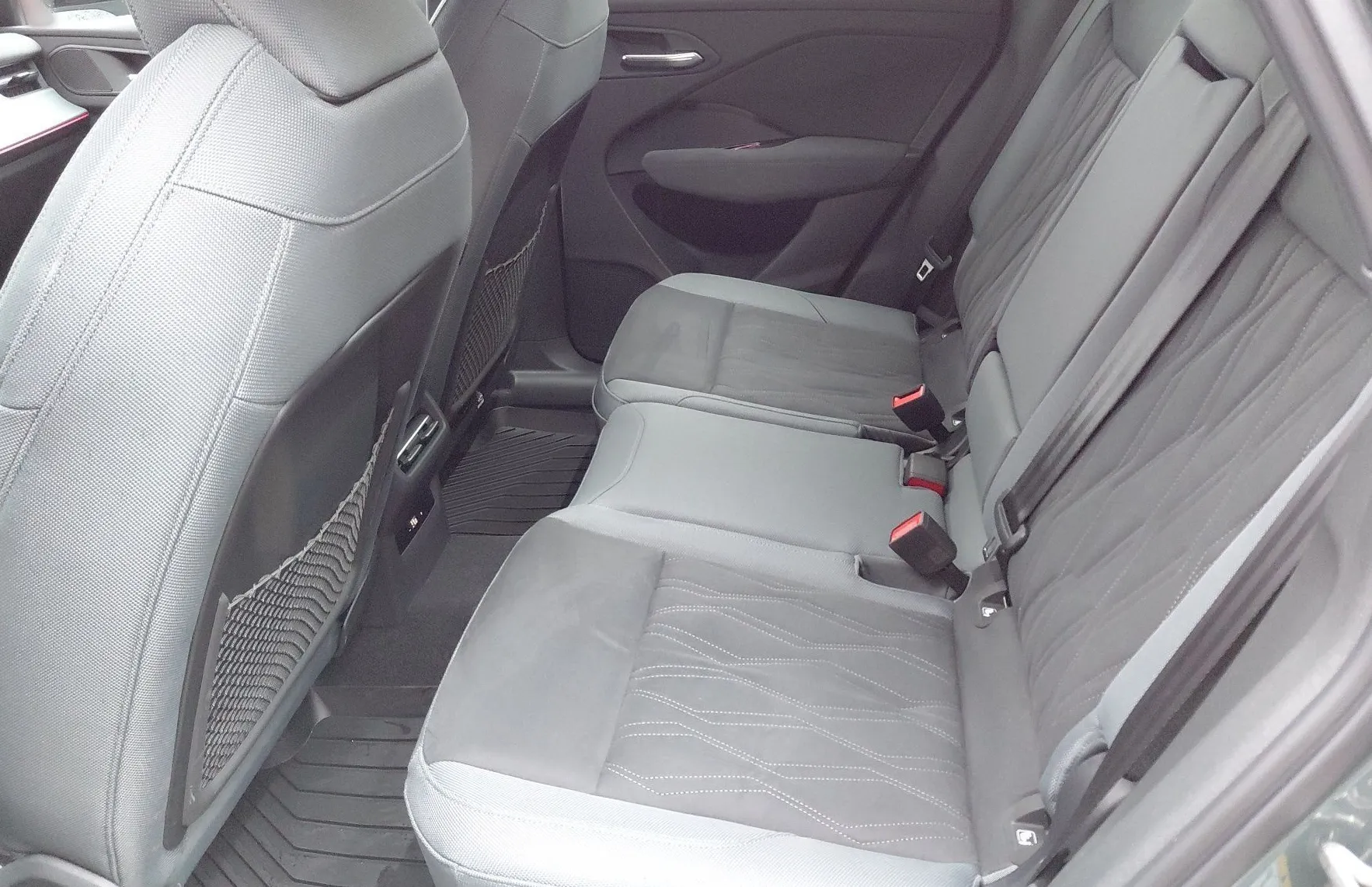 Zunanja slika - Audi Q3 - TFSI S tronic 110kW - 11