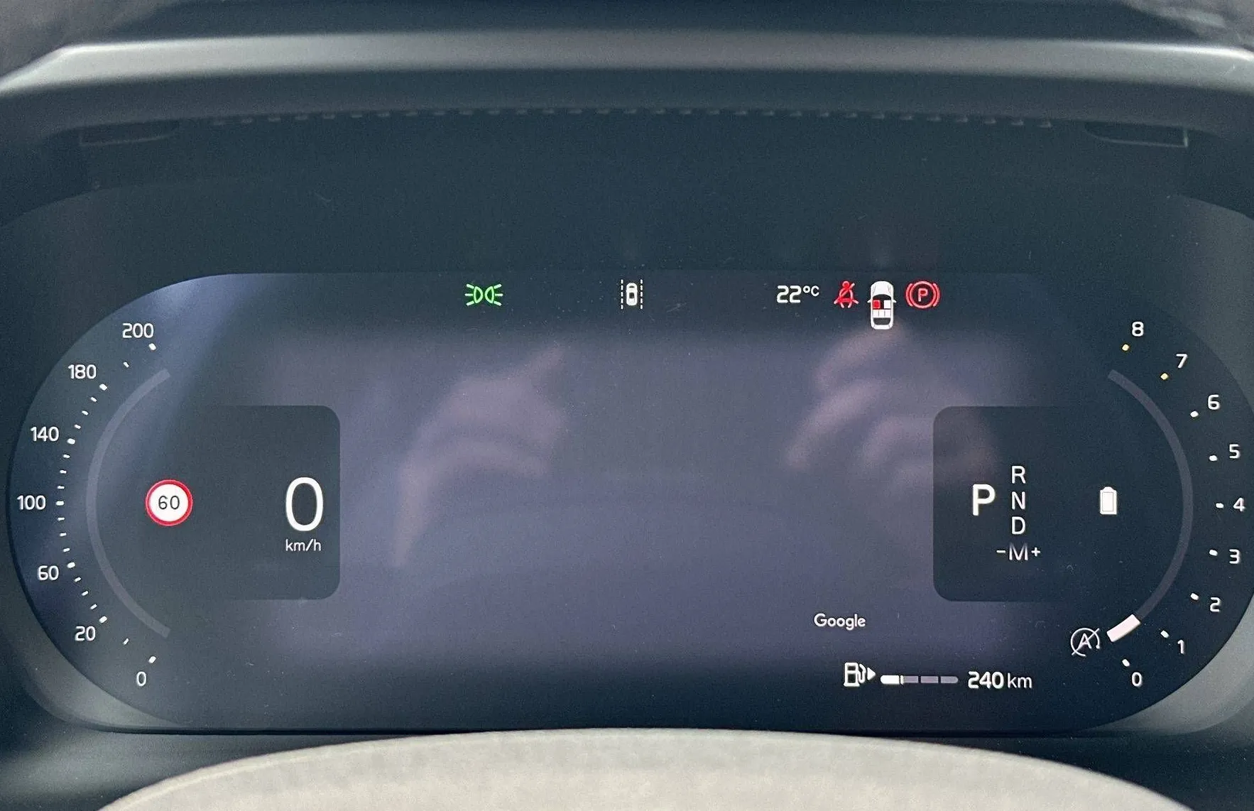 Zunanja slika - Volvo XC40 - B3P Plus Dark Avt - 14